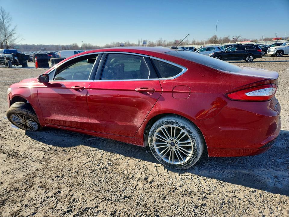 76073335 :رقم المزاد ، 3FA6P0HD4FR302063 vin ، 2015 Ford Fusion مزاد بيع