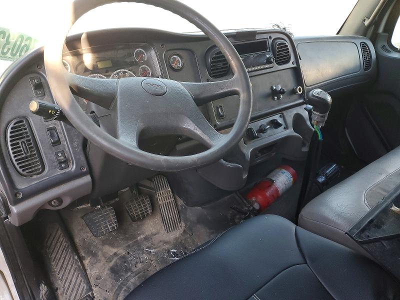 2005 Freightliner M2 მანქანა იყიდება აუქციონზე, vin: 1FVHC5CV35HV06627, აუქციონის ნომერი: 76032415