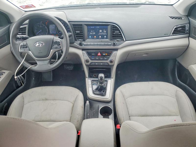 2017 Hyundai Elantra მანქანა იყიდება აუქციონზე, vin: 5NPD84LF8HH130592, აუქციონის ნომერი: 77093665