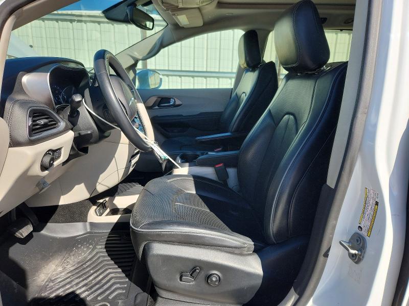 76520535 :رقم المزاد ، 2C4RC1GG3JR272234 vin ، 2018 Chrysler Pacifica مزاد بيع