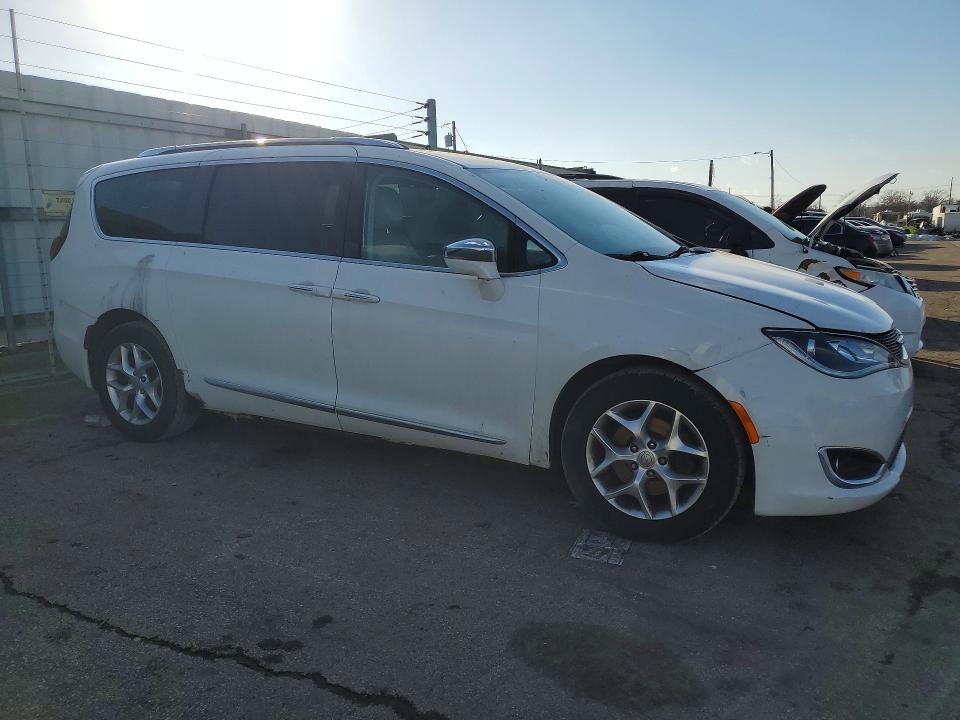 Продаж на аукціоні авто 2020 Chrysler Pacifica, vin: 2C4RC1GG6LR283361, номер лоту: 77670595
