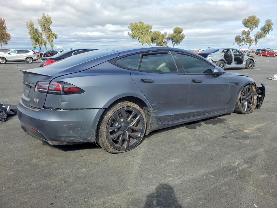 Продажа на аукционе авто 2023 Tesla Model S, vin: 5YJSA1E60PF499354, номер лота: 78847035