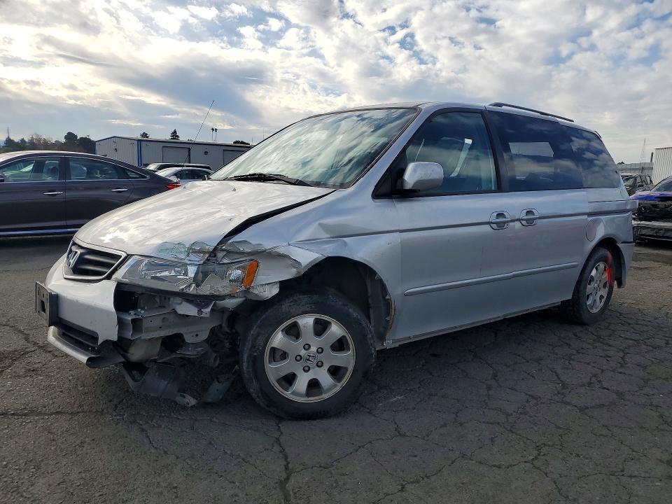 75452175 :رقم المزاد ، 5FNRL18613B011480 vin ، 2003 Honda Odyssey مزاد بيع
