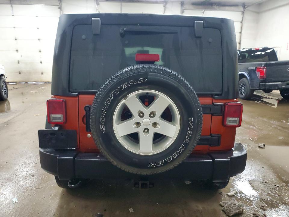 75646365 :رقم المزاد ، 1C4BJWDGXEL260623 vin ، 2014 Jeep Wrangler Unlimited مزاد بيع