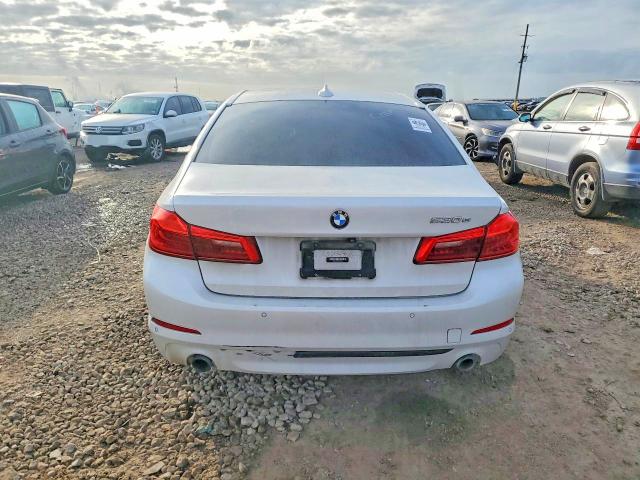 2019 Bmw 530e მანქანა იყიდება აუქციონზე, vin: WBAJA9C59KB389769, აუქციონის ნომერი: 76389925