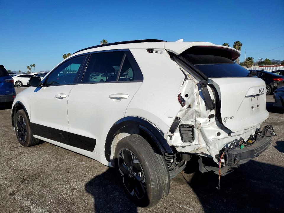 2024 Kia Niro მანქანა იყიდება აუქციონზე, vin: KNDCR3L19R5095750, აუქციონის ნომერი: 76604145