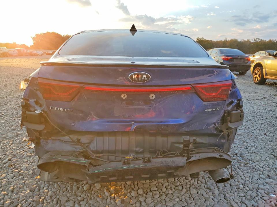 Aukcja sprzedaży 2021 Kia Forte, vin: 3KPF34AD1ME326865, numer aukcji: 77013315