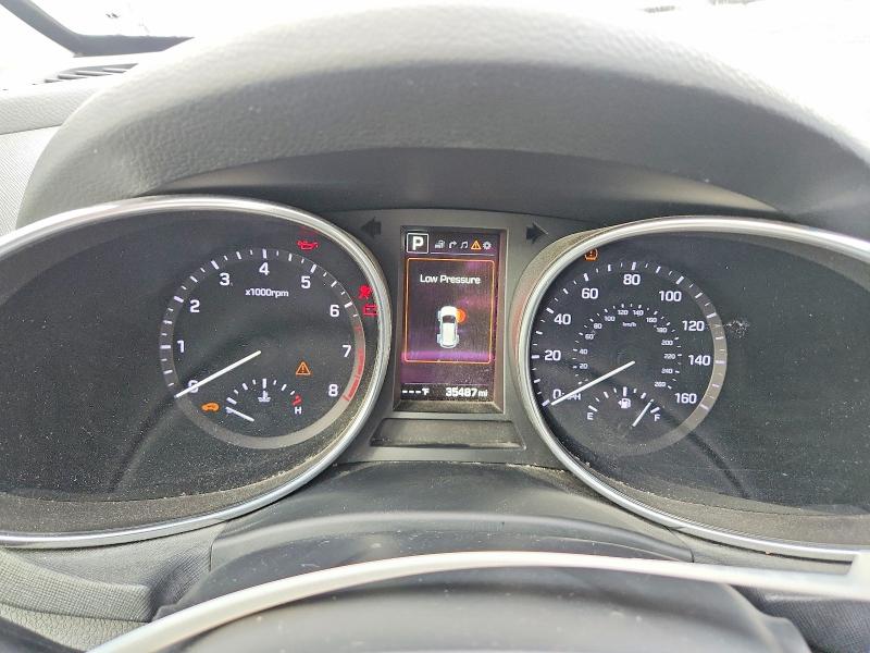 Продажа на аукционе авто 2017 Hyundai Santa Fe Sport, vin: 5NMZWDLA1HH045249, номер лота: 77218225