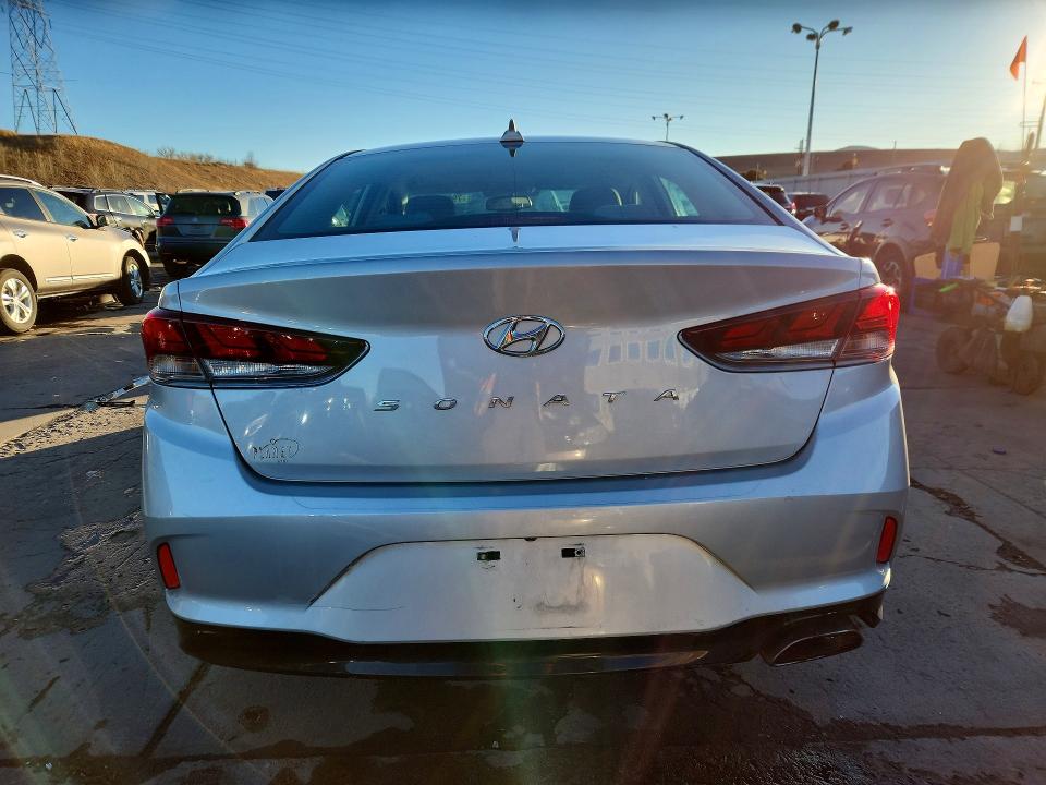2019 Hyundai Sonata მანქანა იყიდება აუქციონზე, vin: 5NPE34AF6KH757031, აუქციონის ნომერი: 79099055