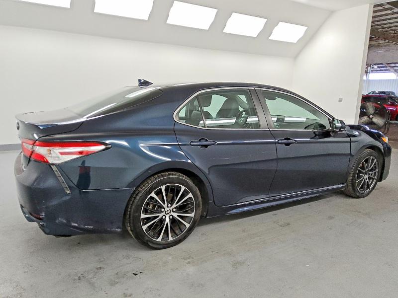 92630935 :رقم المزاد ، 4T1G31AK3LU016262 vin ، 2020 Toyota Camry مزاد بيع