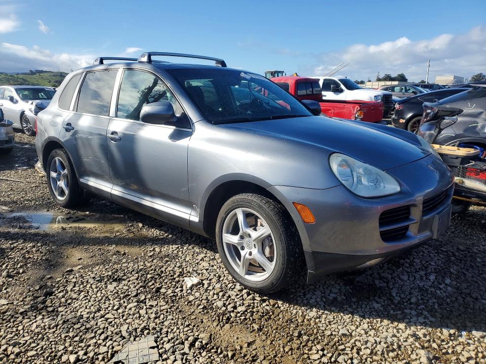 76105435 :رقم المزاد ، WP1AB29P64LA65433 vin ، 2004 Porsche Cayenne مزاد بيع