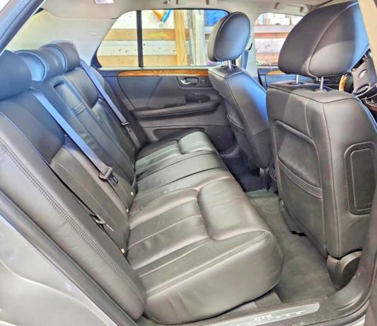 2011 Cadillac Dts მანქანა იყიდება აუქციონზე, vin: 1G6KP5ESXBU117594, აუქციონის ნომერი: 78449655