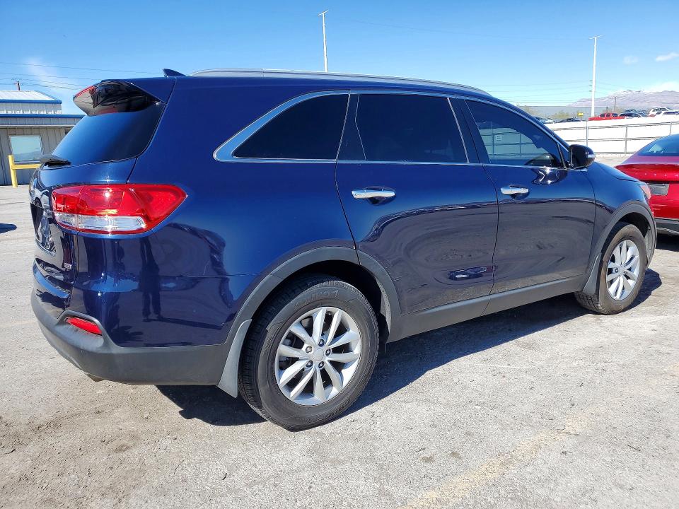 Продажа на аукционе авто 2018 Kia Sorento, vin: 5XYPG4A33JG384992, номер лота: 78330655