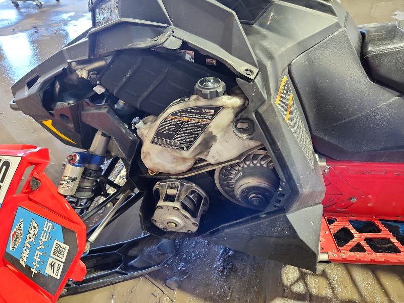 Продажа на аукционе авто 2020 Polaris Snowmobile, vin: SN1EKL8P5LC722759, номер лота: 76345125