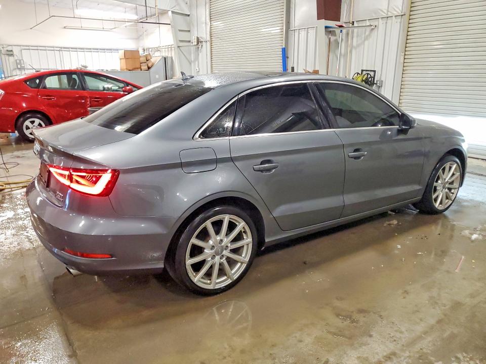 Продаж на аукціоні авто 2015 Audi A3, vin: WAUEFGFF9F1120761, номер лоту: 78756655