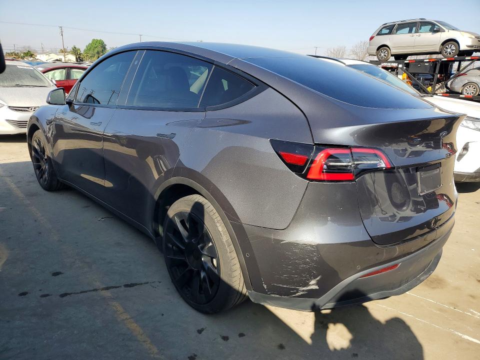 75862935 :رقم المزاد ، 5YJYGDEE4MF080629 vin ، 2021 Tesla Model Y مزاد بيع