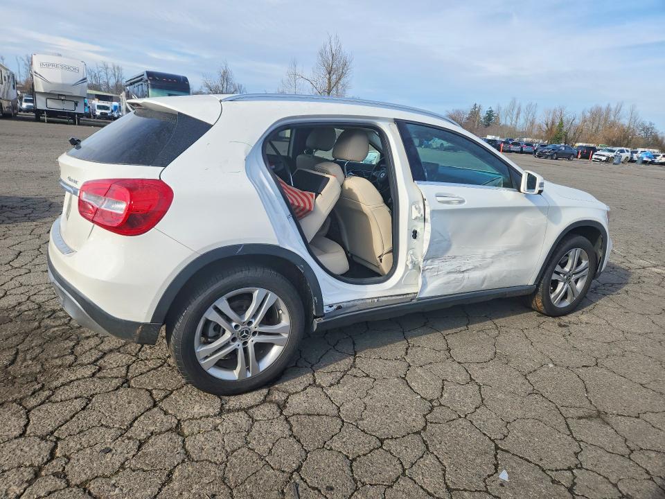 Aukcja sprzedaży 2019 Mercedes-benz Gla, vin: WDCTG4GB7KJ581320, numer aukcji: 97839475