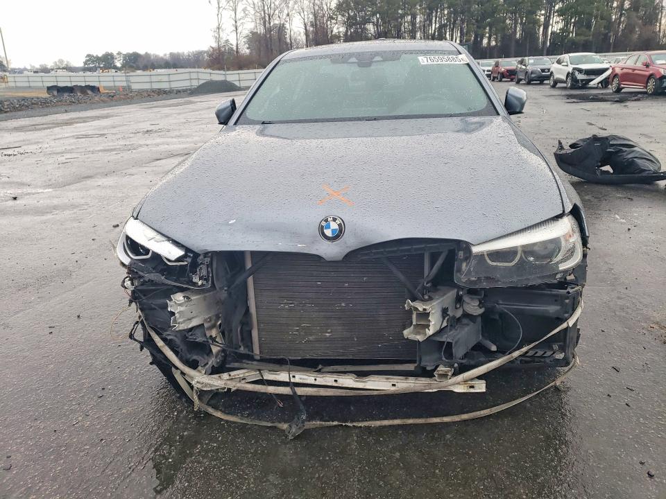 76595885 :رقم المزاد ، WBAJA5C56JWA36120 vin ، 2018 Bmw 530 مزاد بيع