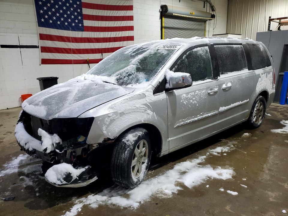 Auction sale of the 2012 Chrysler Town & Country, vin: 2C4RC1CG5CR156543, lot number: 76240655