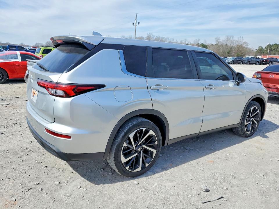 Продаж на аукціоні авто 2022 Mitsubishi Outlander, vin: JA4J3TA84NZ035252, номер лоту: 78754745