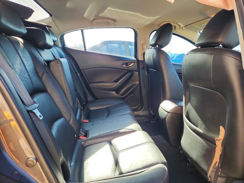Продаж на аукціоні авто 2018 Mazda 3, vin: 3MZBN1V37JM168457, номер лоту: 78136225