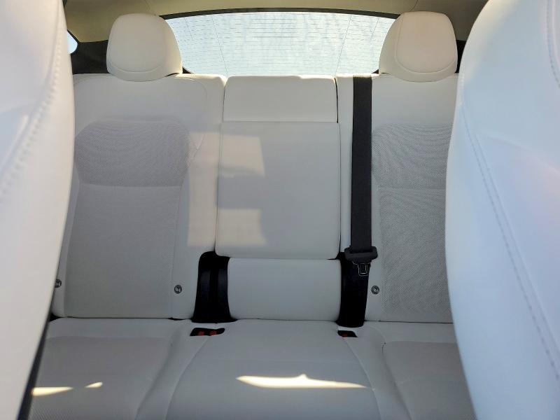 2026 Tesla Model Y მანქანა იყიდება აუქციონზე, vin: 7SAYGDED8TA454679, აუქციონის ნომერი: 75537335