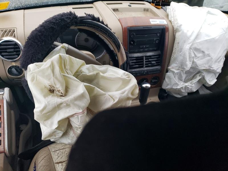 2007 Ford Explorer მანქანა იყიდება აუქციონზე, vin: 1FMEU64E97UA72803, აუქციონის ნომერი: 76104605