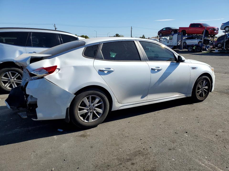Продаж на аукціоні авто 2018 Kia Optima, vin: 5XXGT4L39JG196085, номер лоту: 76243875