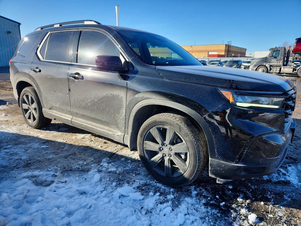 Продажа на аукционе авто 2024 Honda Pilot Elit, vin: 5FNYG1H86RB500306, номер лота: 76113315