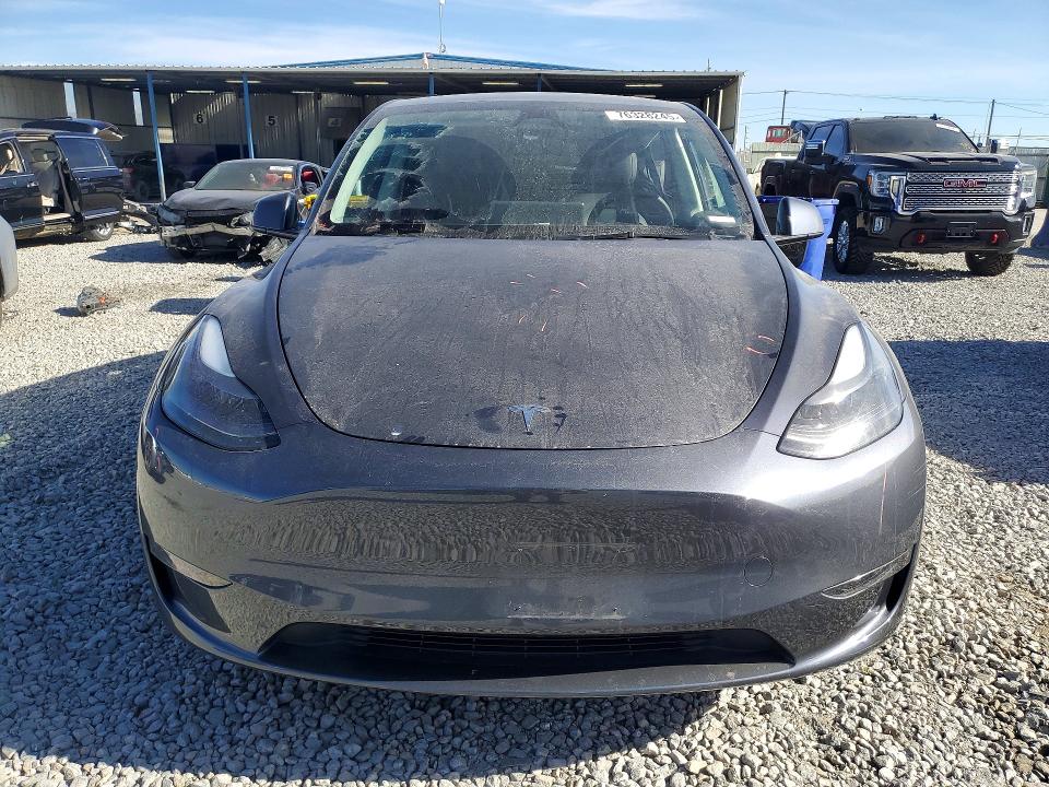 2023 Tesla Model Y მანქანა იყიდება აუქციონზე, vin: 7SAYGAEE5PF810862, აუქციონის ნომერი: 76328245