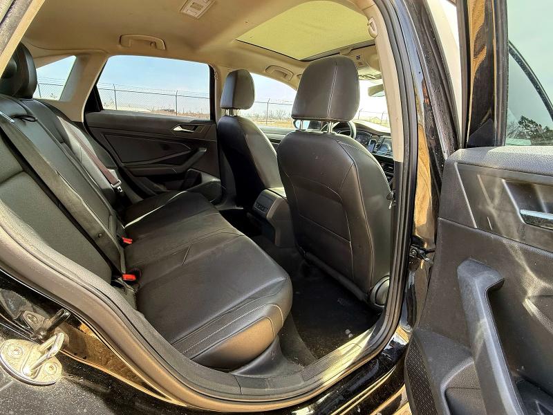 Продажа на аукционе авто 2019 Volkswagen Jetta, vin: 3VWC57BU1KM121009, номер лота: 79030865