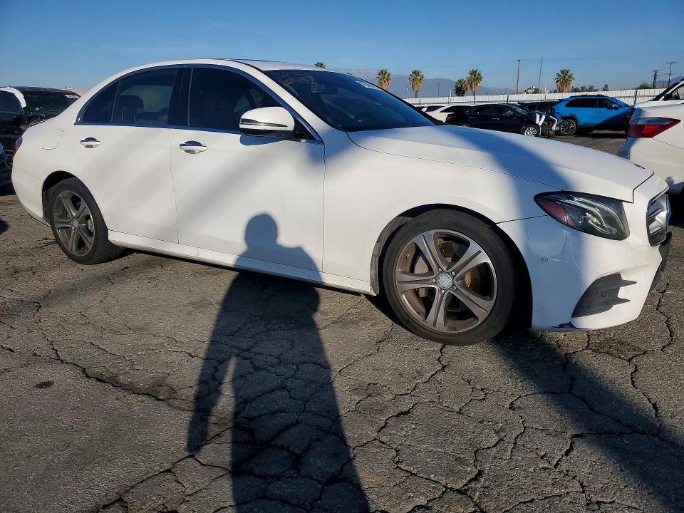 Продажа на аукционе авто 2017 Mercedes-benz E 300 4mat, vin: WDDZF4KB8HA098329, номер лота: 75369855