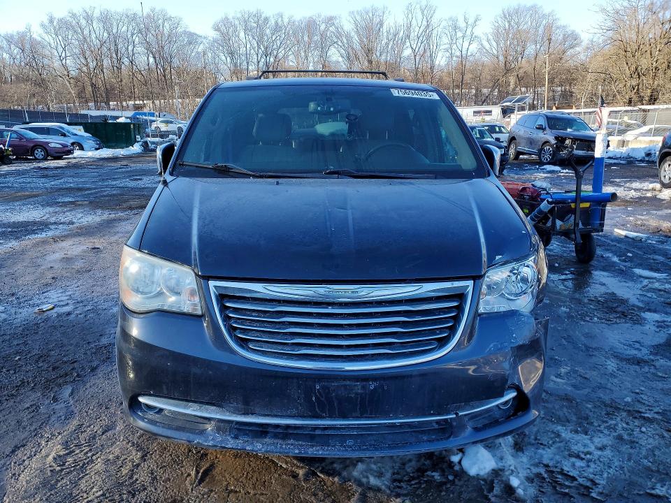 2013 Chrysler Town & Country მანქანა იყიდება აუქციონზე, vin: 2C4RC1CG9DR708935, აუქციონის ნომერი: 75694035