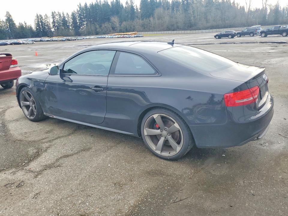 76076745 :رقم المزاد ، WAUVVAFR9BA043765 vin ، 2011 Audi S5 مزاد بيع