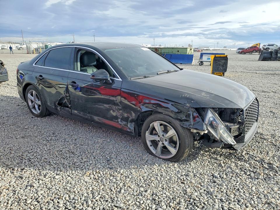 78905895 :رقم المزاد ، WAUGMAF44KA056813 vin ، 2019 Audi A4 مزاد بيع