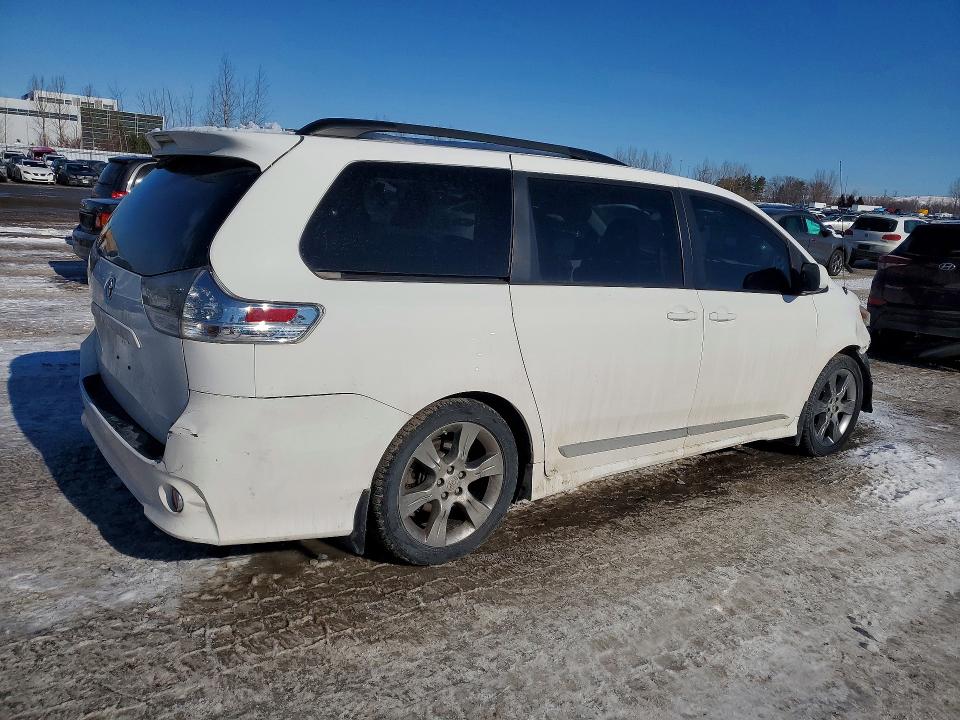 2011 Toyota Sienna მანქანა იყიდება აუქციონზე, vin: 5TDXK3DC7BS099320, აუქციონის ნომერი: 76557535