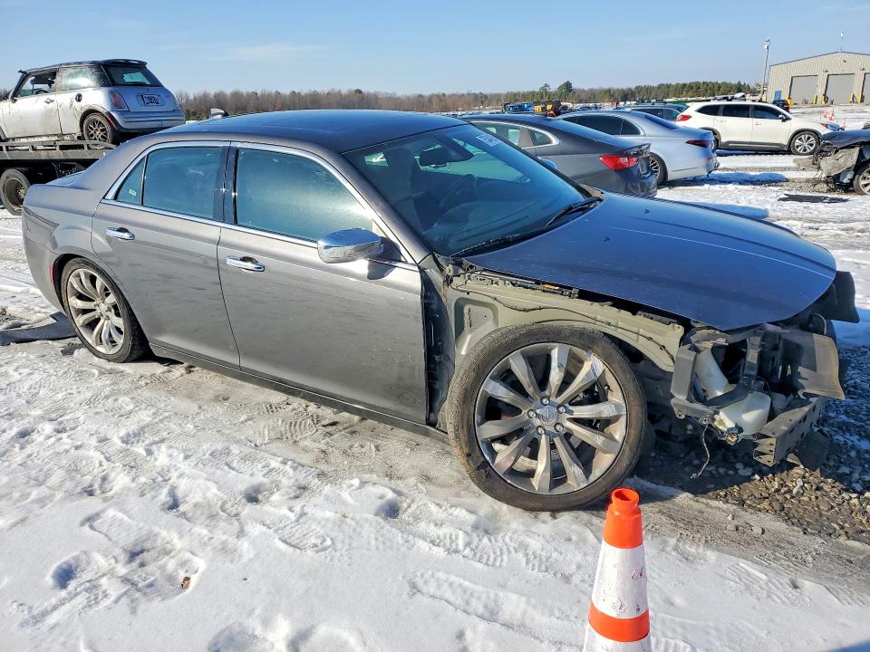 Продажа на аукционе авто 2019 Chrysler 300 Limite, vin: 2C3CCAEG1KH585688, номер лота: 75344255