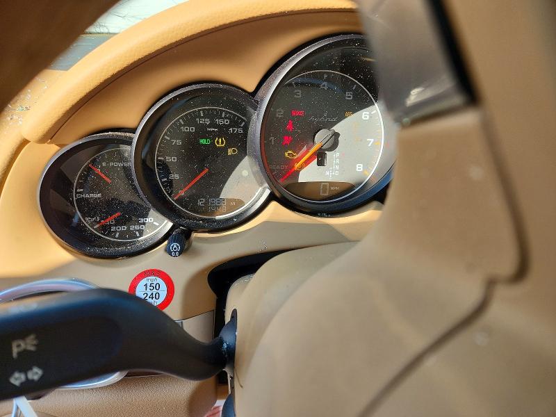 Продаж на аукціоні авто 2014 Porsche Cayenne, vin: WP1AE2A28ELA51428, номер лоту: 77939175