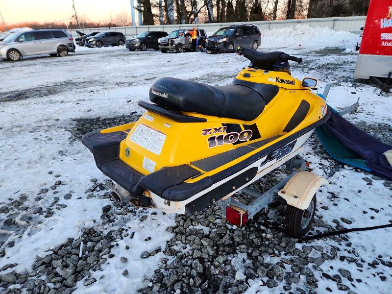 2001 Kawa Jet Ski მანქანა იყიდება აუქციონზე, vin: KAW31733B101, აუქციონის ნომერი: 75557275