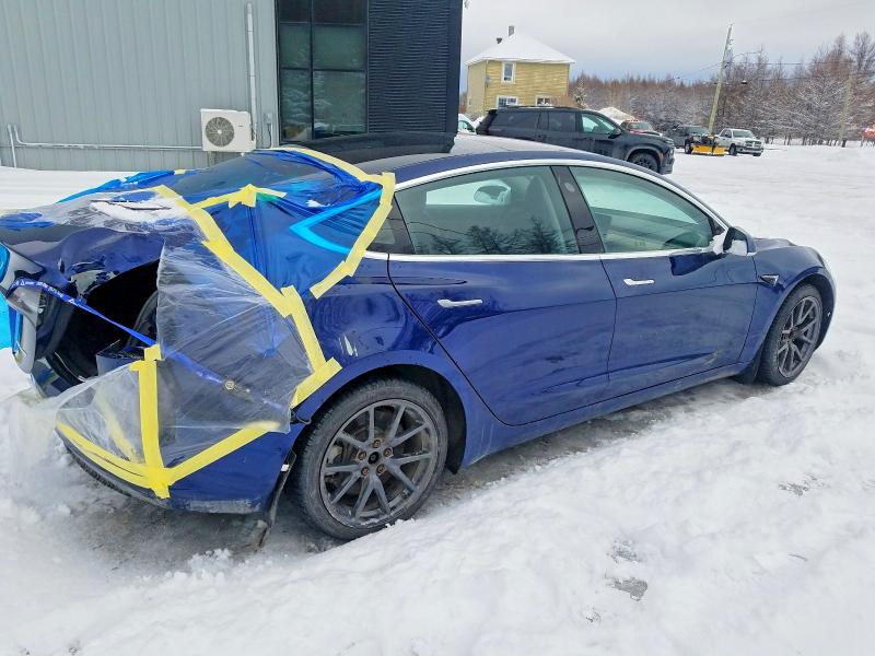 74918015 :رقم المزاد ، 5YJ3E1EBXJF107719 vin ، 2018 Tesla Model 3 مزاد بيع