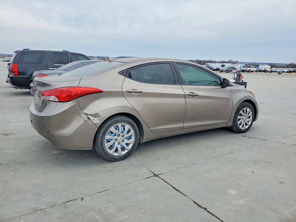 2011 Hyundai Elantra მანქანა იყიდება აუქციონზე, vin: 5NPDH4AEXBH053693, აუქციონის ნომერი: 77131935