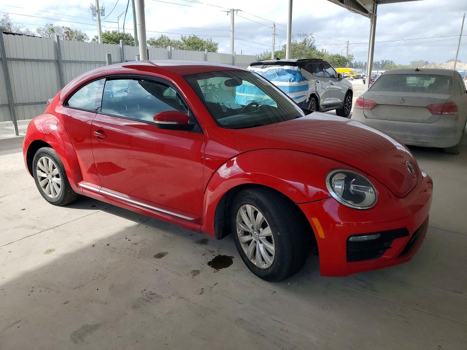 79173485 :رقم المزاد ، 3VWFD7AT3KM707896 vin ، 2019 Volkswagen Beetle مزاد بيع