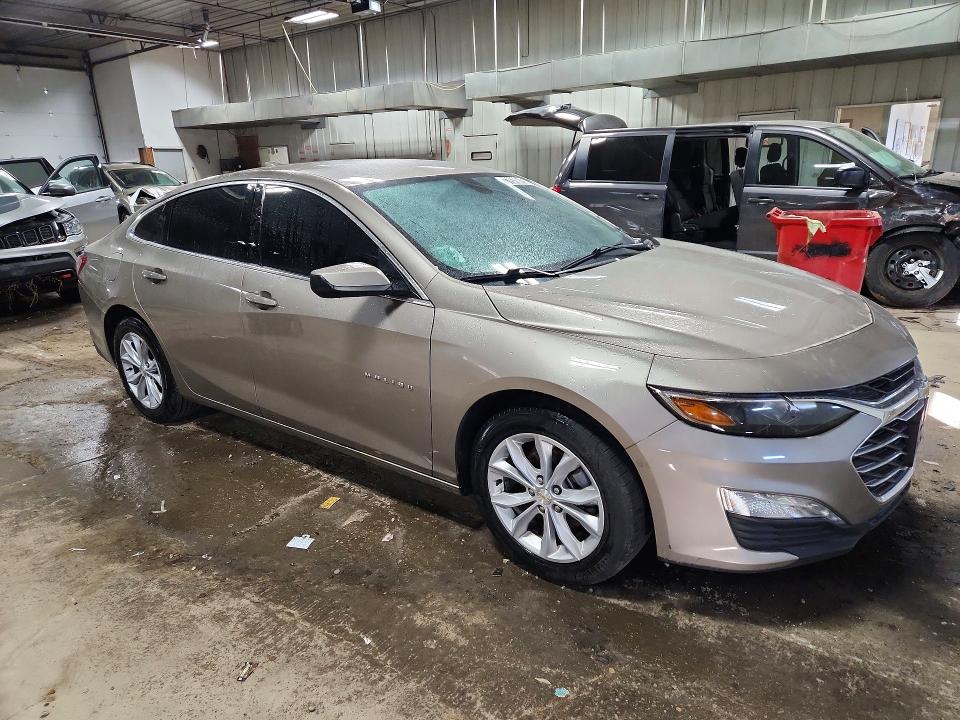 Продажа на аукционе авто 2022 Chevrolet Malibu, vin: 1G1ZD5ST3NF195198, номер лота: 77978815