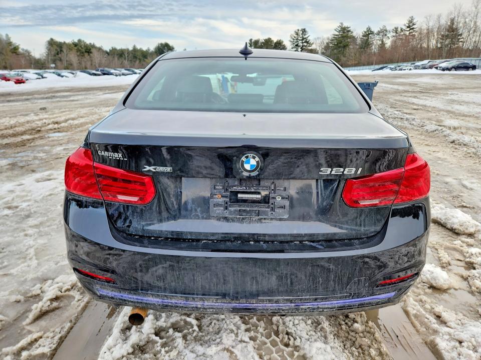 78792575 :رقم المزاد ، WBA8E3G52GNT75230 vin ، 2016 Bmw 328 مزاد بيع
