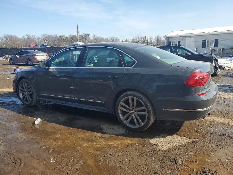 Продажа на аукционе авто 2016 Volkswagen Passat, vin: 1VWAT7A32GC063135, номер лота: 75909265