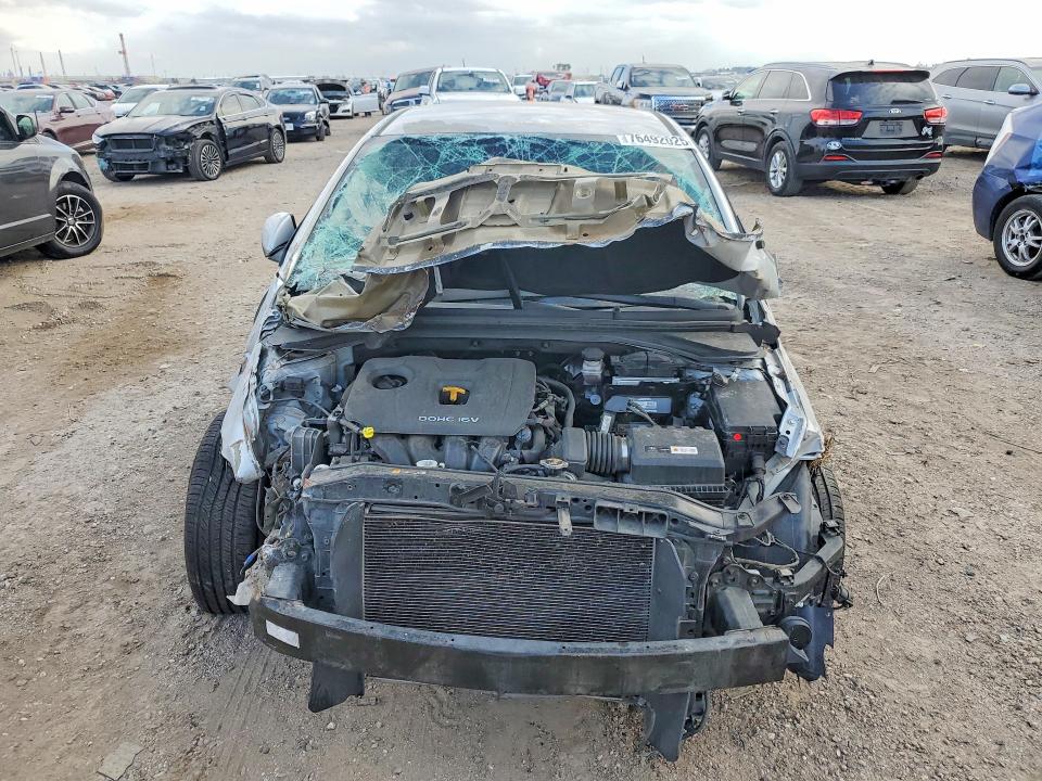 Продажа на аукционе авто 2018 Hyundai Elantra, vin: 5NPD84LF6JH287074, номер лота: 76492025