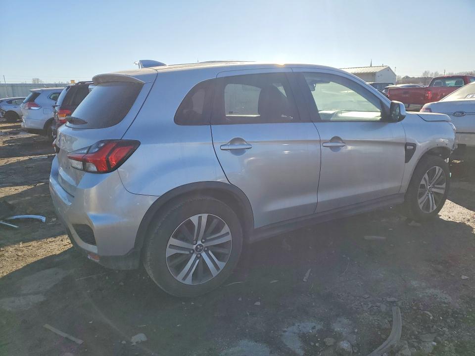 Продажа на аукционе авто 2022 Mitsubishi Outlander Sport, vin: JA4APUAU1NU020843, номер лота: 74975735