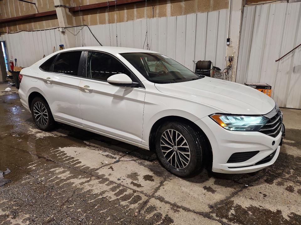 76280365 :رقم المزاد ، 3VWC57BU0MM084196 vin ، 2021 Volkswagen Jetta مزاد بيع