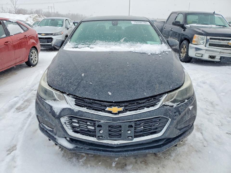 76206785 :رقم المزاد ، 1G1BE5SM6G7296319 vin ، 2016 Chevrolet Cruze مزاد بيع