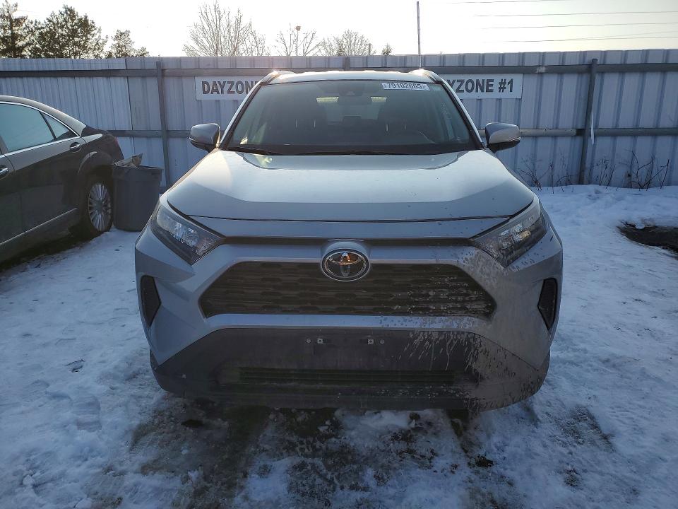 Продажа на аукционе авто 2021 Toyota Rav4, vin: 2T3Z1RFV5MW185255, номер лота: 79102665